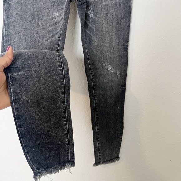 SER.O.YA Maya High Rise Skinny Jeans - Picture 5 of 7